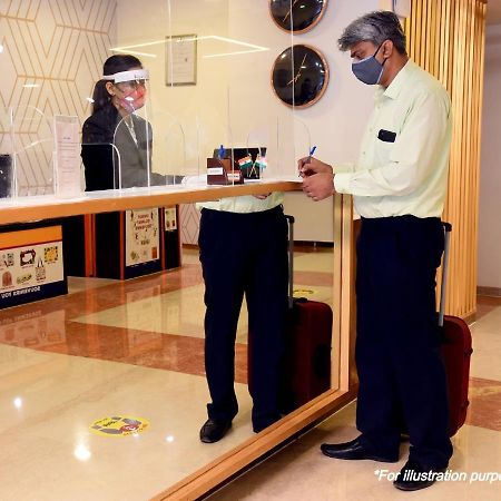 Oyo 81087 Hotel Relax Inn Hathras Luaran gambar